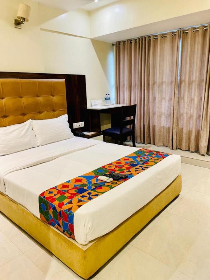 Hotel Embassy Park - Bkc 孟买 外观 照片