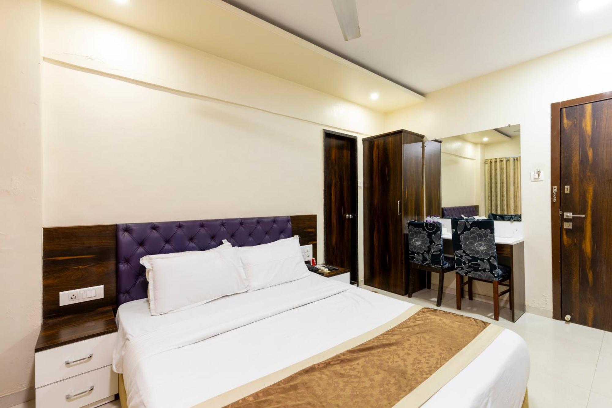 Hotel Embassy Park - Bkc 孟买 外观 照片