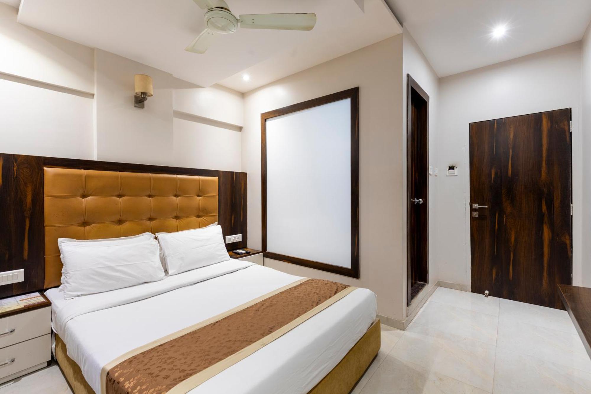 Hotel Embassy Park - Bkc 孟买 外观 照片