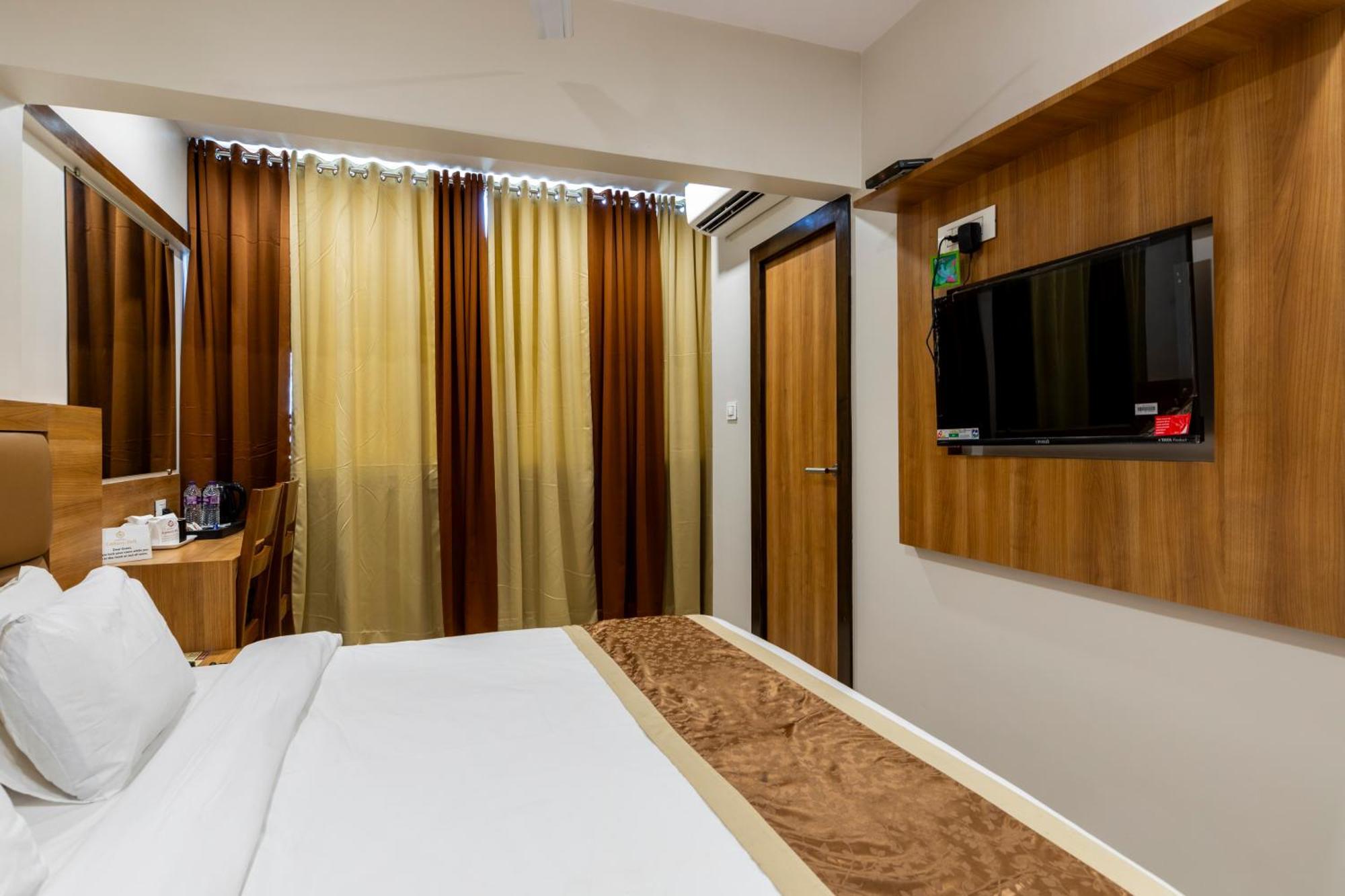 Hotel Embassy Park - Bkc 孟买 外观 照片