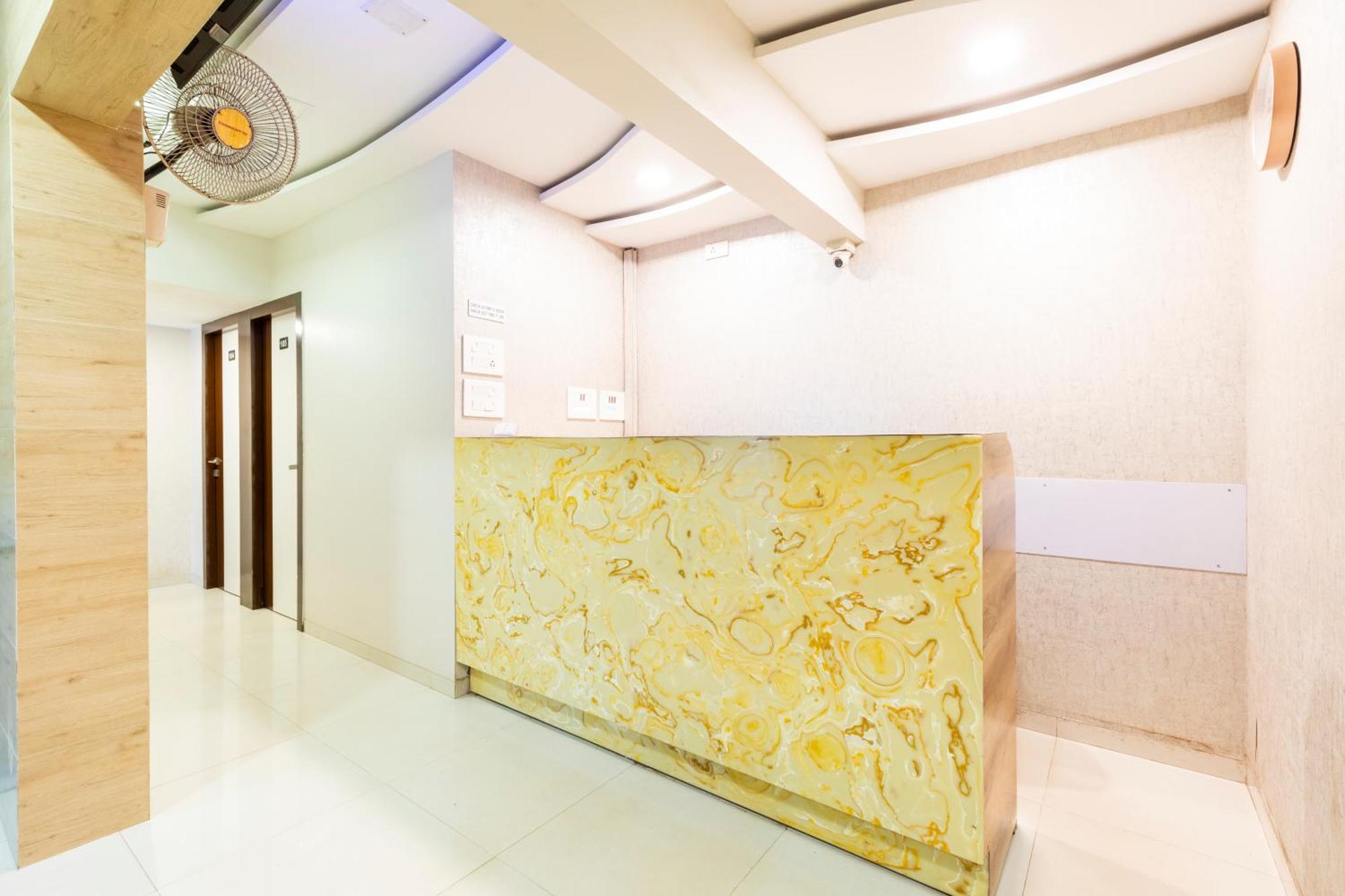 Hotel Embassy Park - Bkc 孟买 外观 照片